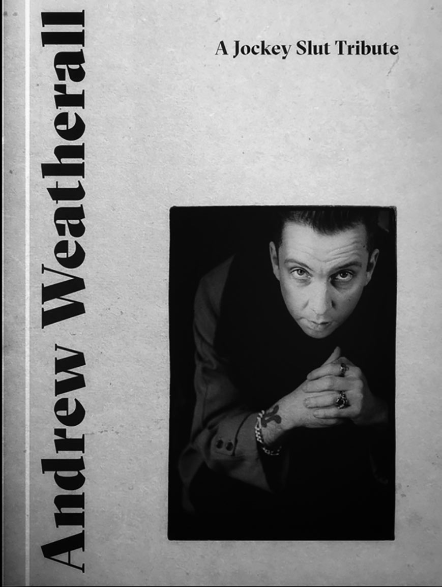 La revista ‘Jockey Slut’ rinde homenaje a Andrew Weatherall con un libro